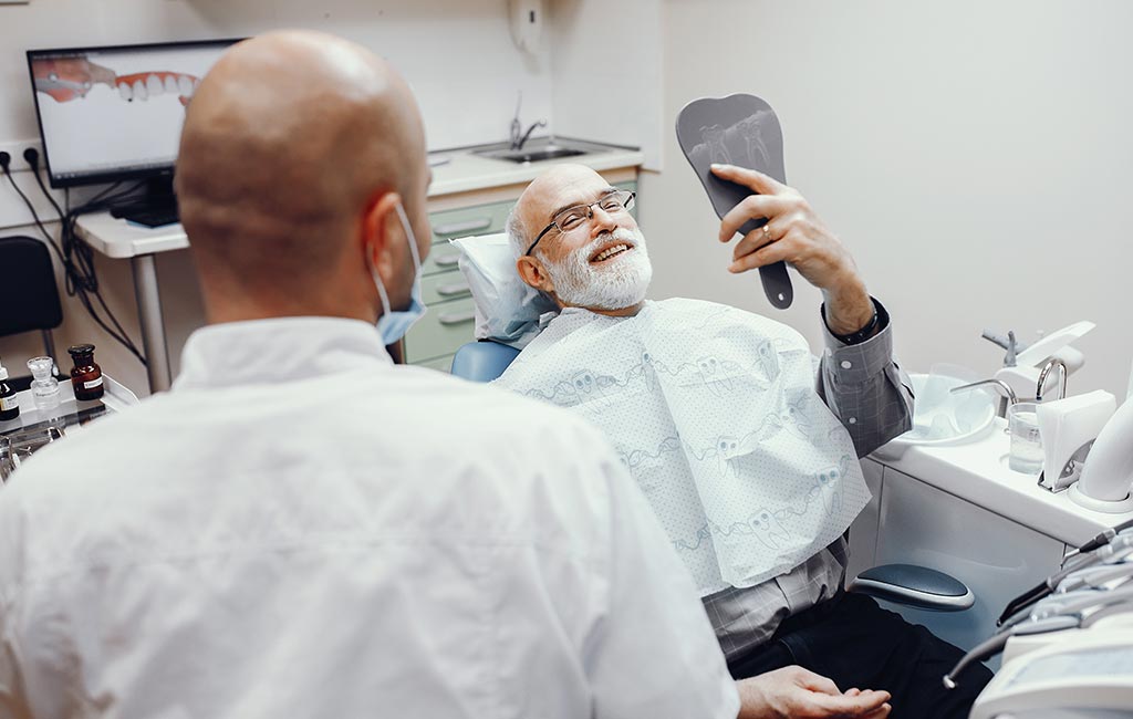 Dental Implants Reveal